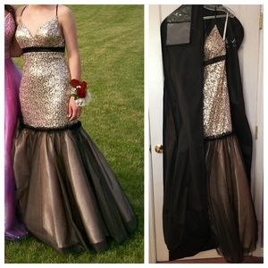 Xcite Sequin Mermaid Gown Black Gold Size 8